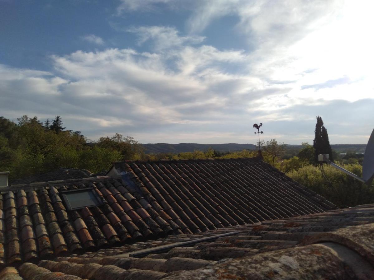 Maison De Village Familiale Pont Du Gard, Toit Terrasse, Barbecue, Fibre Vers Pont du Gard Bagian luar foto