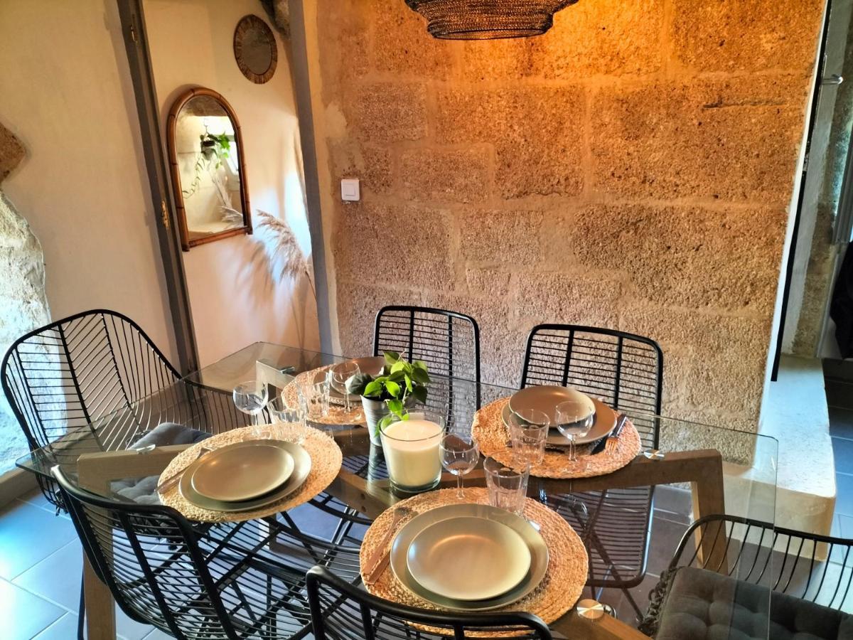 Maison De Village Familiale Pont Du Gard, Toit Terrasse, Barbecue, Fibre Vers Pont du Gard Bagian luar foto